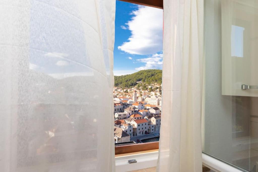 Bento Apartment - Best View On Town And Sea Pucisca Exterior foto