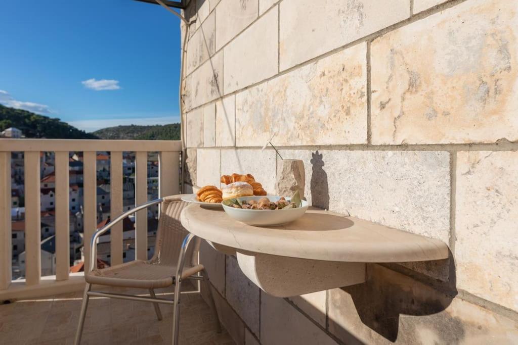 Bento Apartment - Best View On Town And Sea Pucisca Exterior foto
