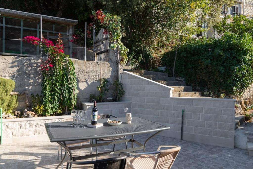 Bento Apartment - Best View On Town And Sea Pucisca Exterior foto